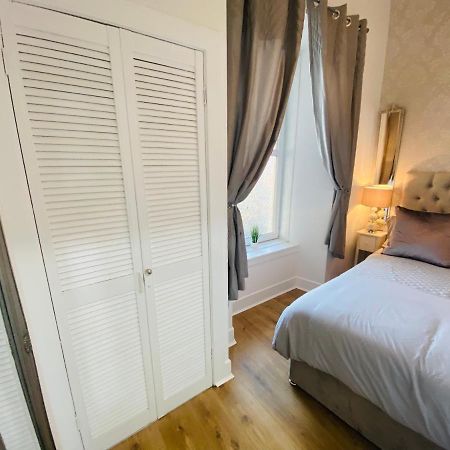 The Sleeping Lion - Dunoon Holiday Home Экстерьер фото